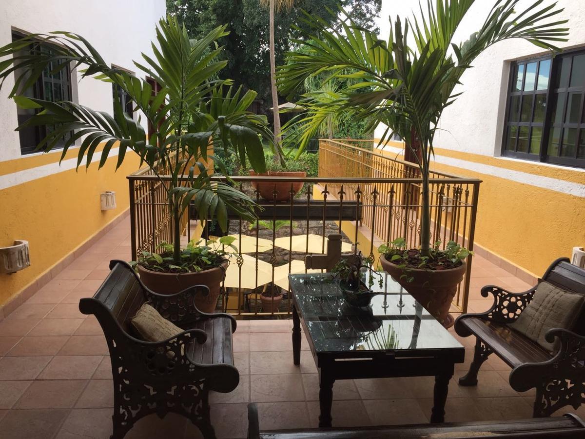 Hotel San Miguel Arcangel Izamal Bagian luar foto