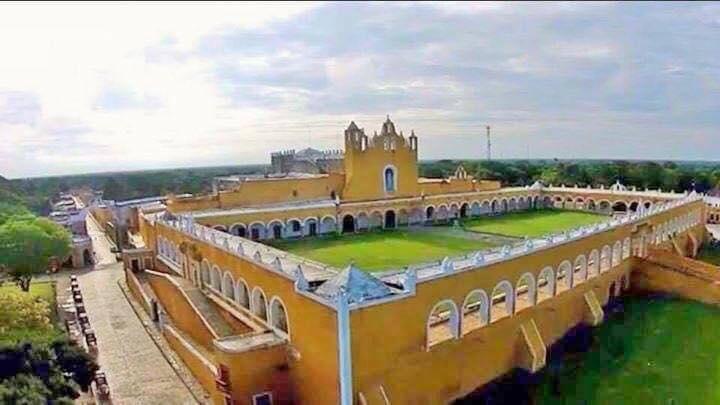 Hotel San Miguel Arcangel Izamal Bagian luar foto